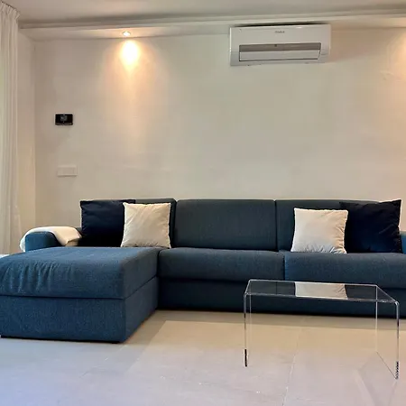 Marina Luxe *
